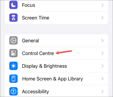 iOS 17 で iPhone から Apple Watch に ping を送信する方法